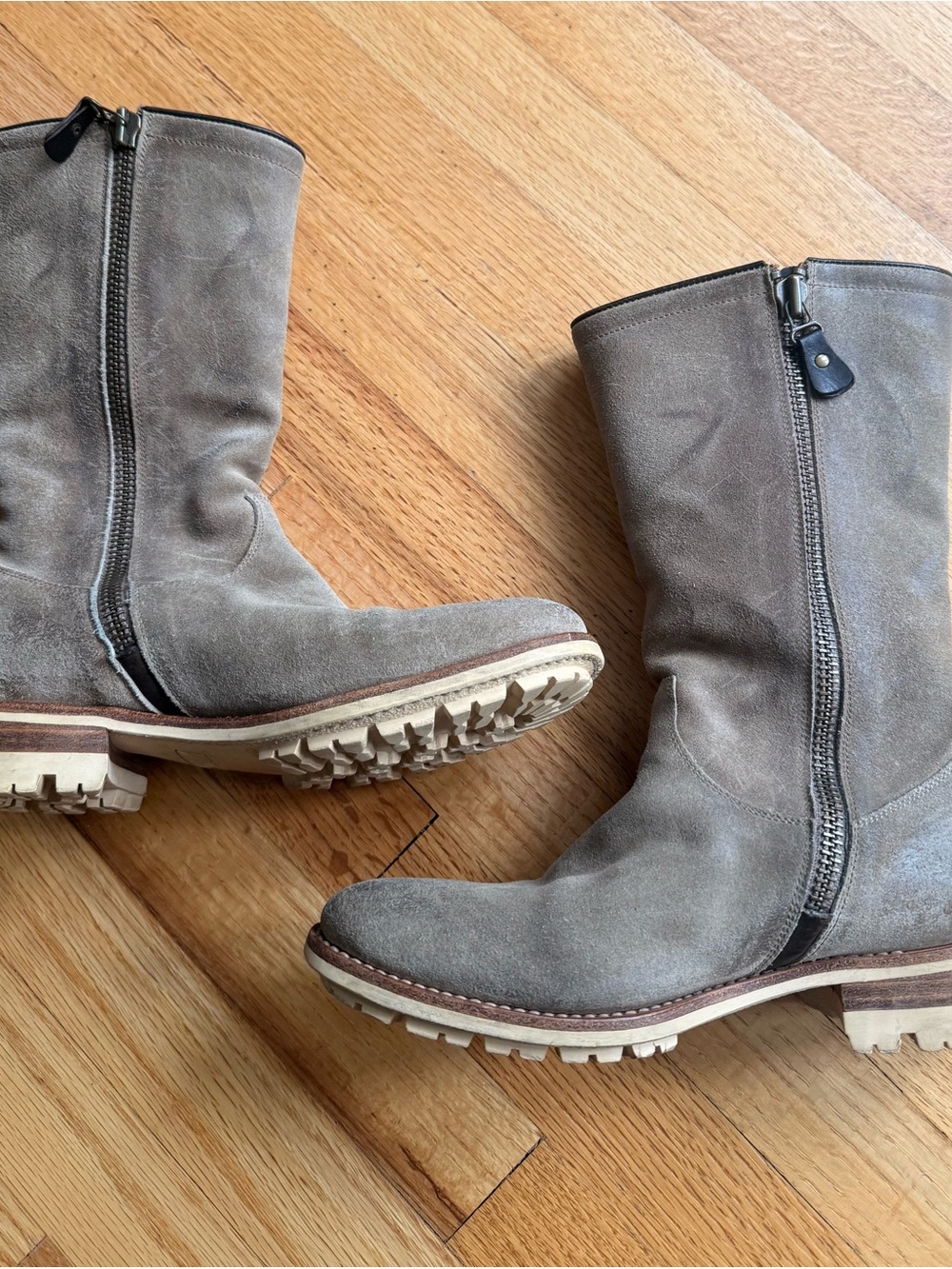 N.D.C. Made by Hand Gray Taupe Suede Tall Boots Lug Sole All Weather Sz 38